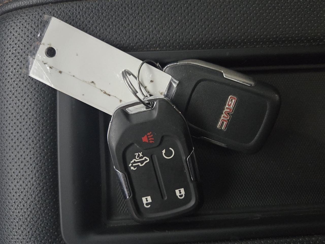 GMC Sierra 1500 Limited AT4 Crew Cab Long Box 4WD 2022