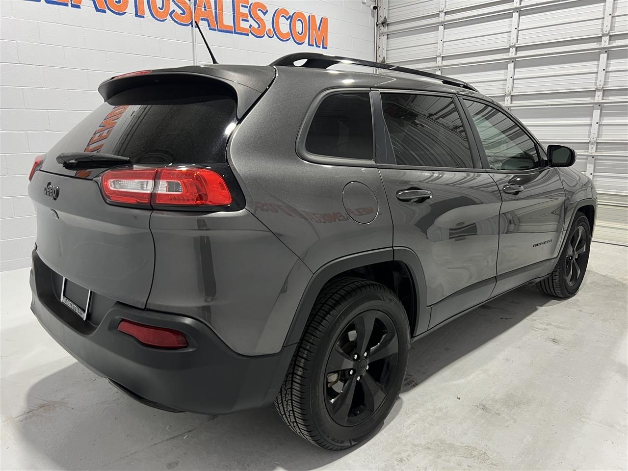 Jeep Cherokee Latitude FWD 2018