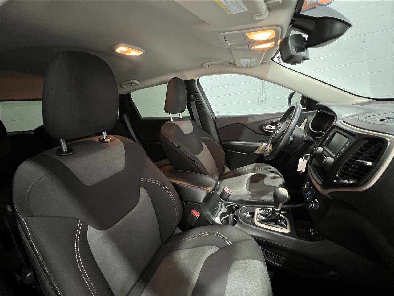 Jeep Cherokee Latitude FWD 2018