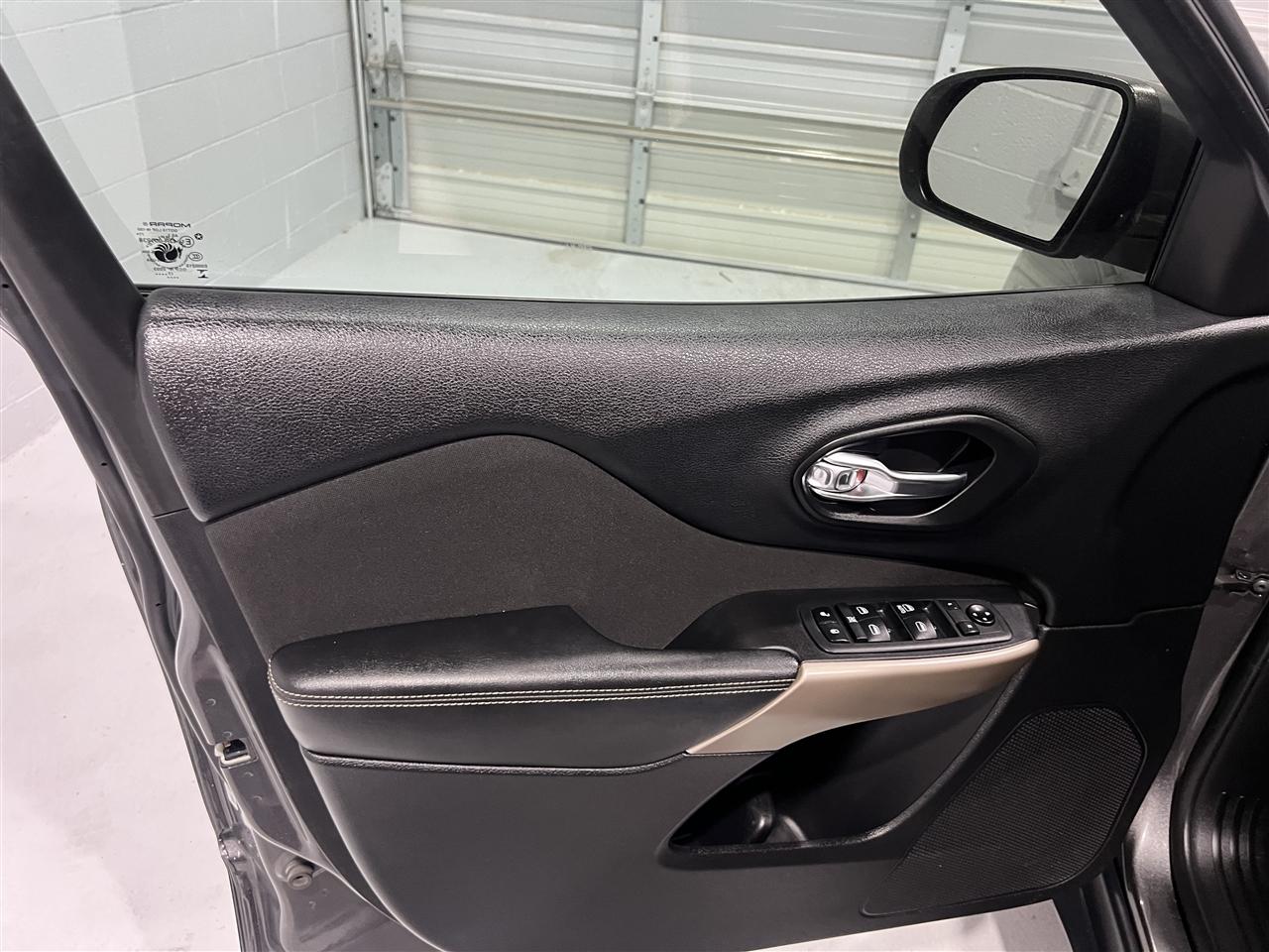 Jeep Cherokee Latitude FWD 2018