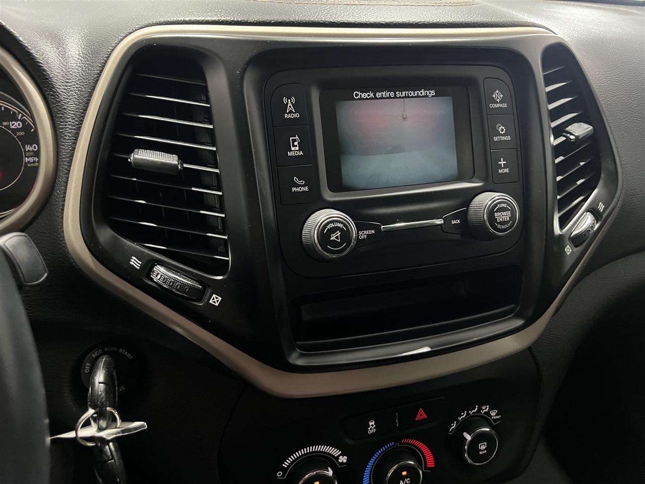 Jeep Cherokee Latitude FWD 2018