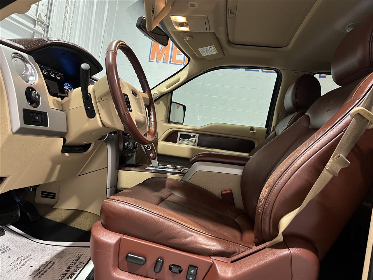 Ford F-150 King-Ranch SuperCrew 5.5-ft. Bed 4WD 2014