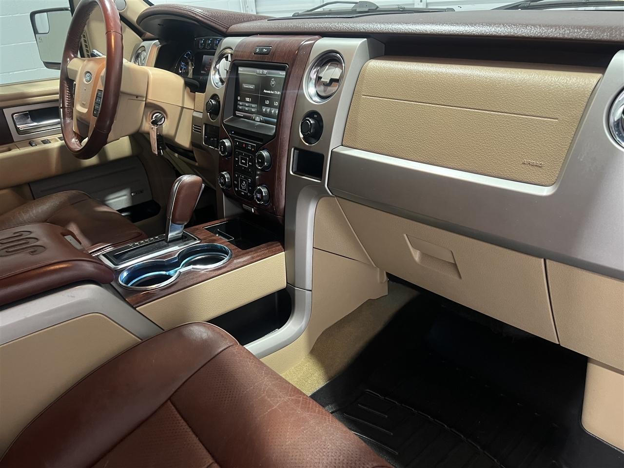 Ford F-150 King-Ranch SuperCrew 5.5-ft. Bed 4WD 2014