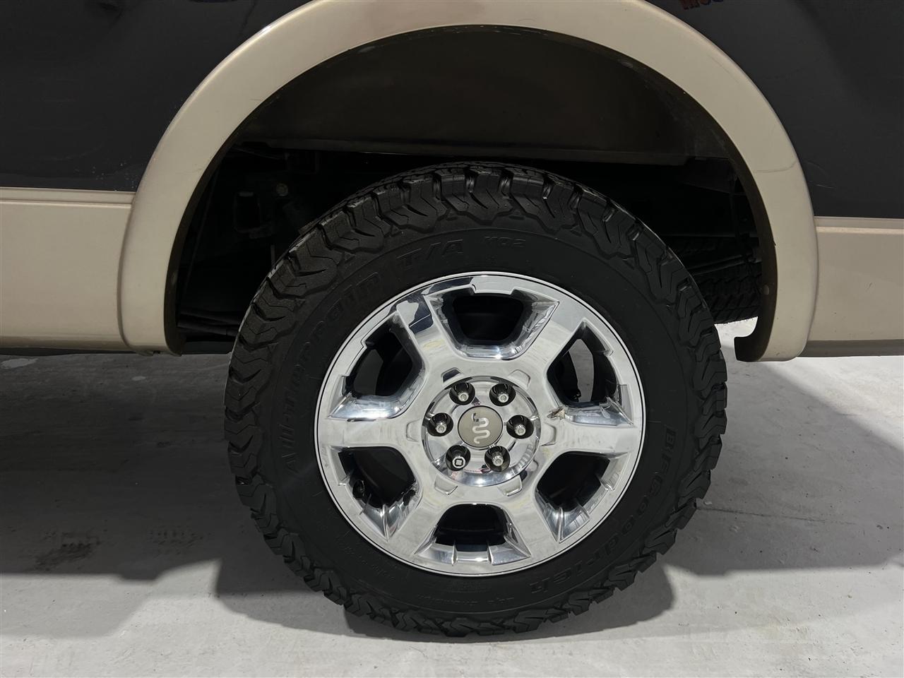 Ford F-150 King-Ranch SuperCrew 5.5-ft. Bed 4WD 2014