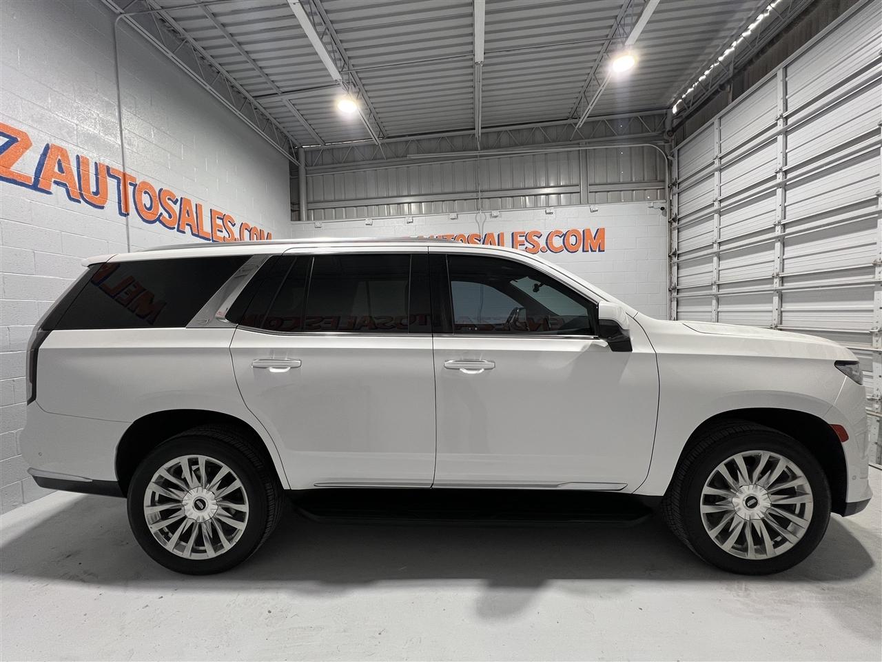 Cadillac Escalade Premium Luxury AWD 2022