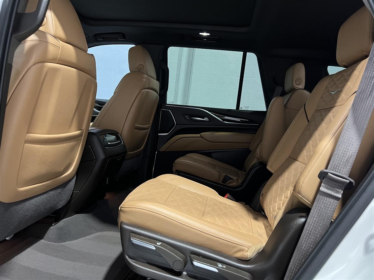 Cadillac Escalade Premium Luxury AWD 2022