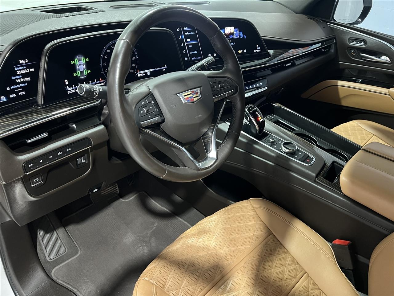 Cadillac Escalade Premium Luxury AWD 2022