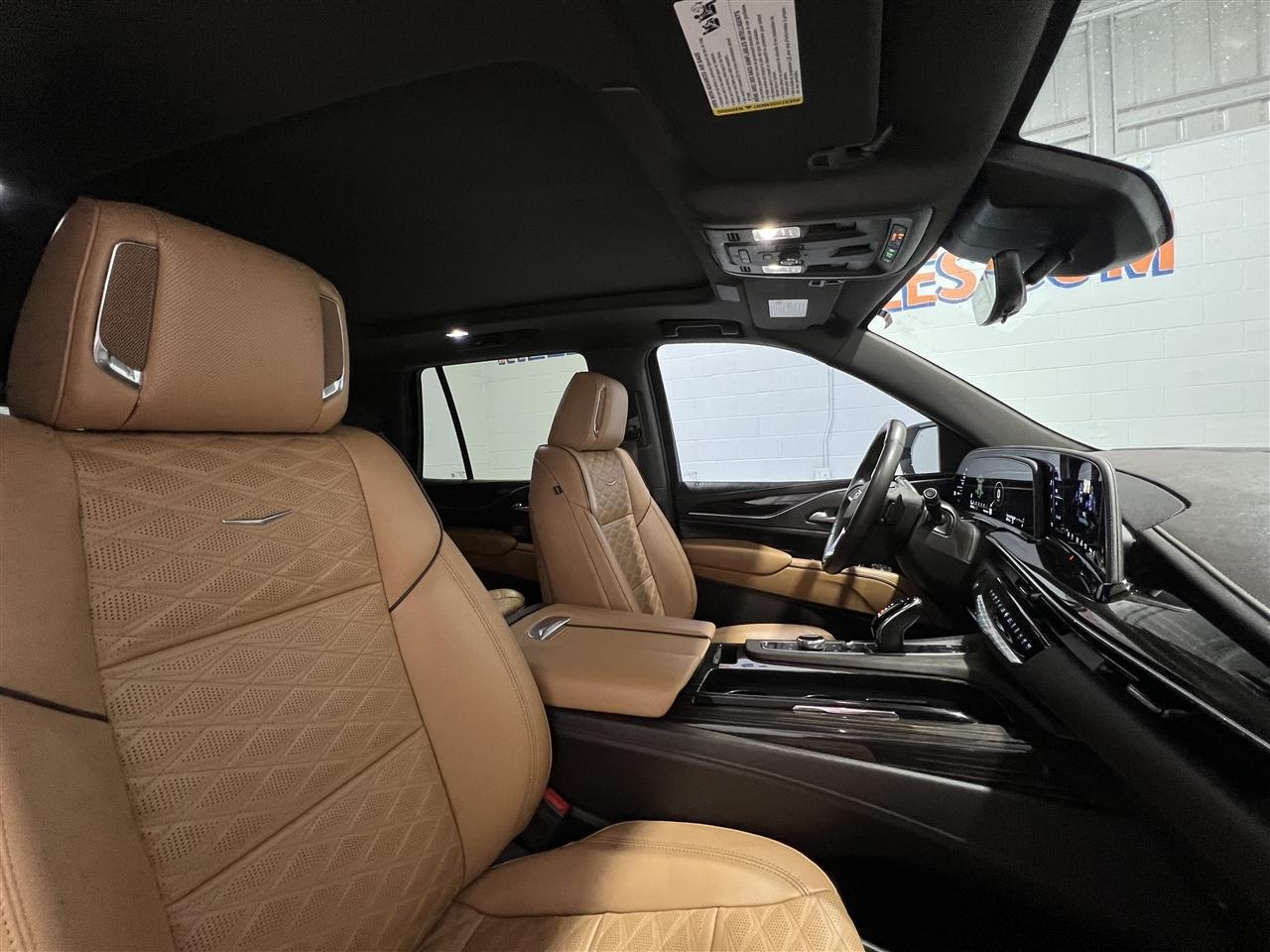 Cadillac Escalade Premium Luxury AWD 2022