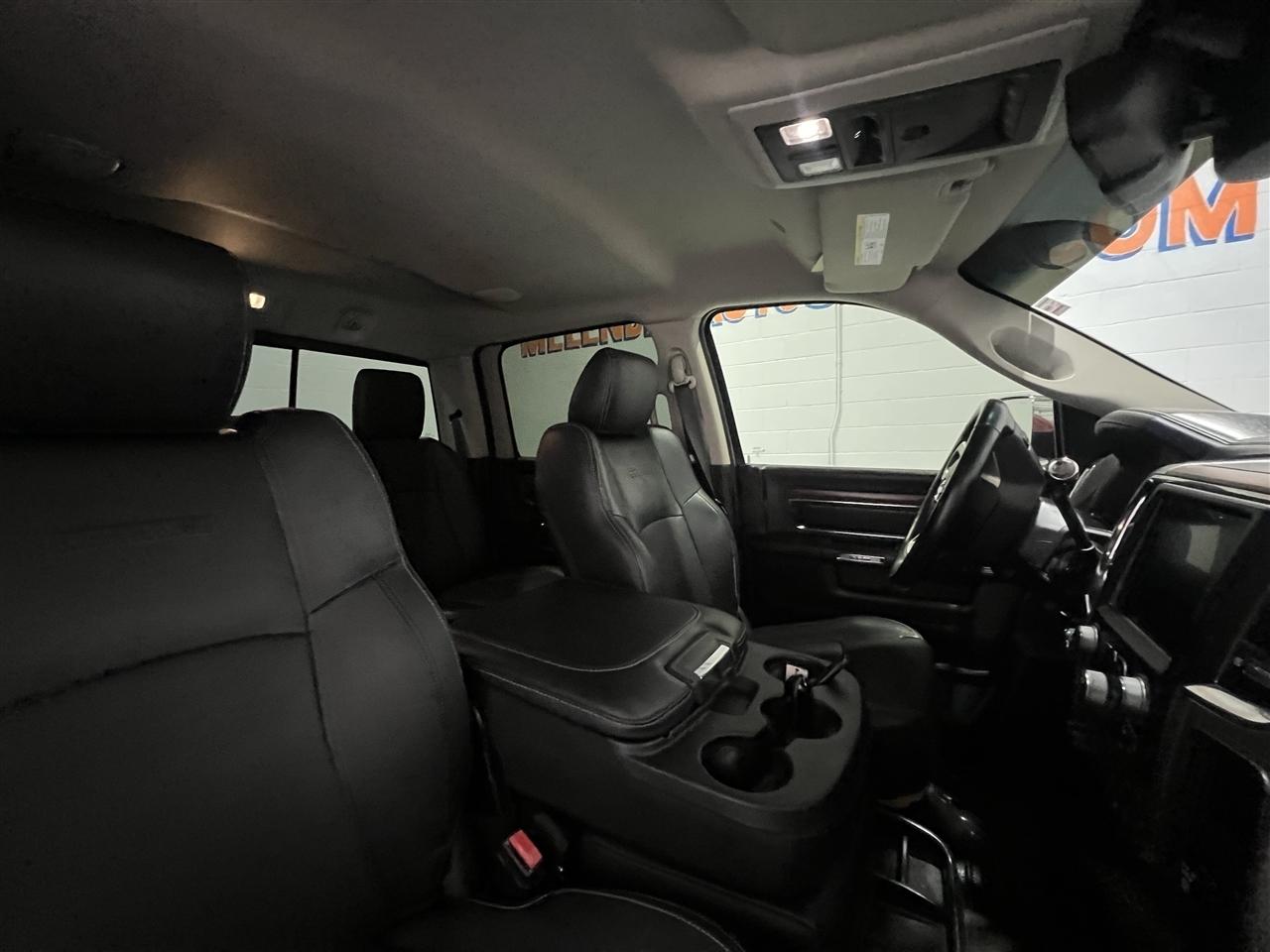 RAM 2500 Laramie Crew Cab SWB 4WD 2017