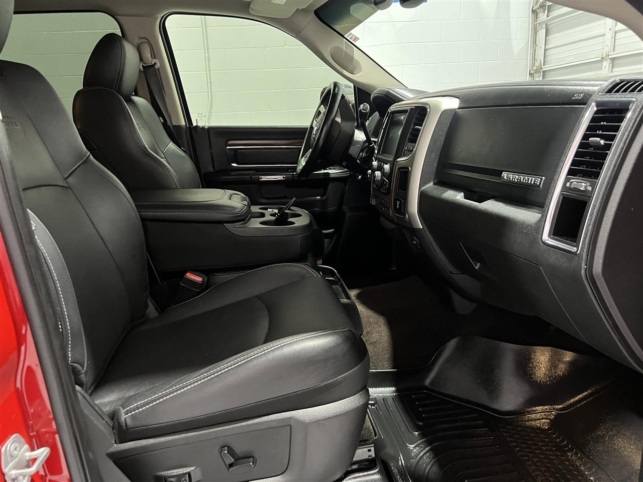 RAM 2500 Laramie Crew Cab SWB 4WD 2017