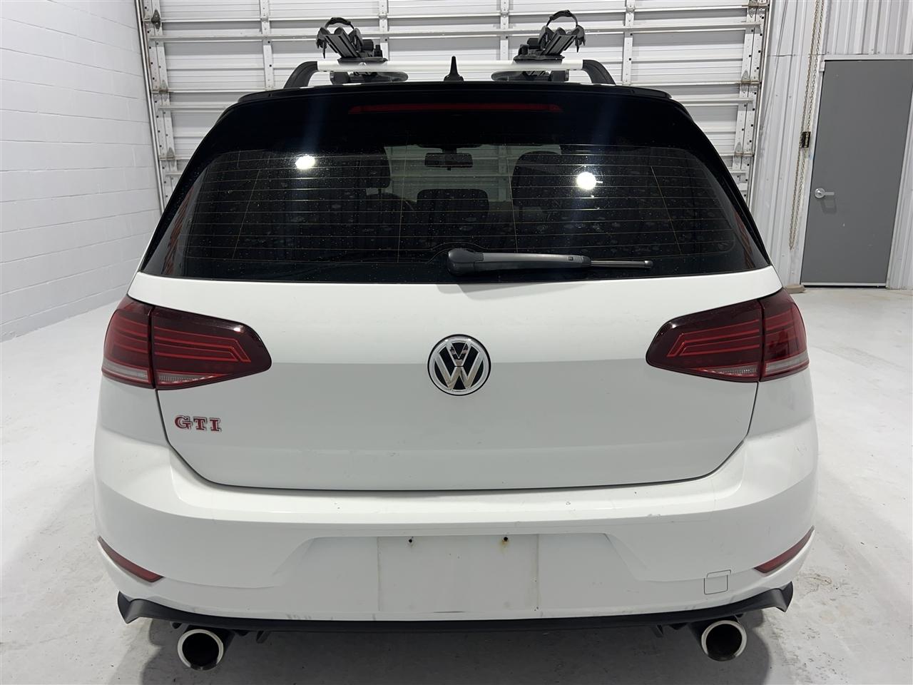 Volkswagen Golf GTI S 6M 2021