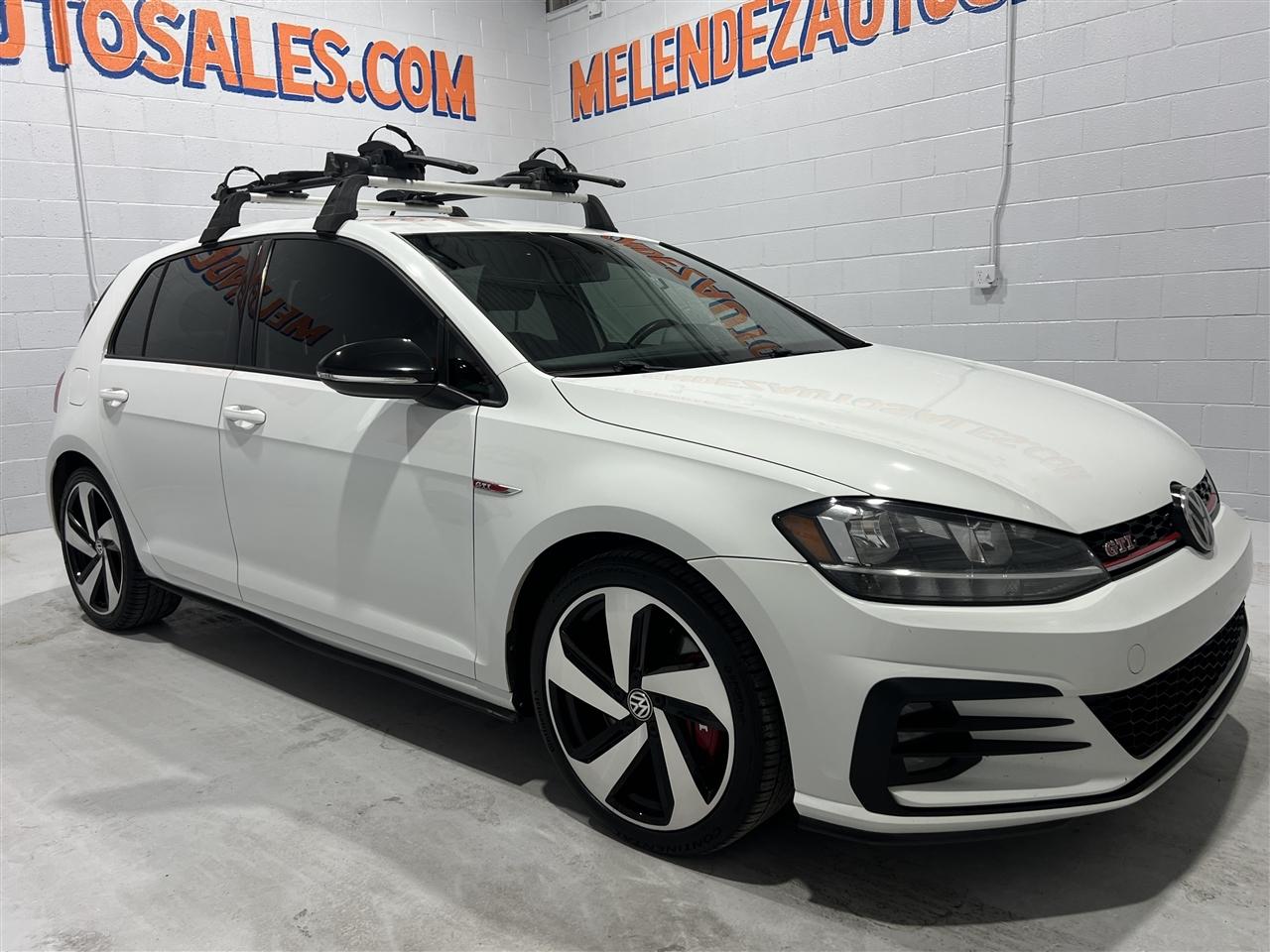 Volkswagen Golf GTI S 6M 2021