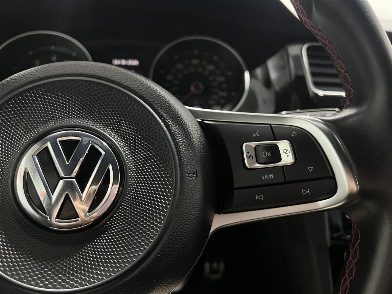 Volkswagen Golf GTI S 6M 2021