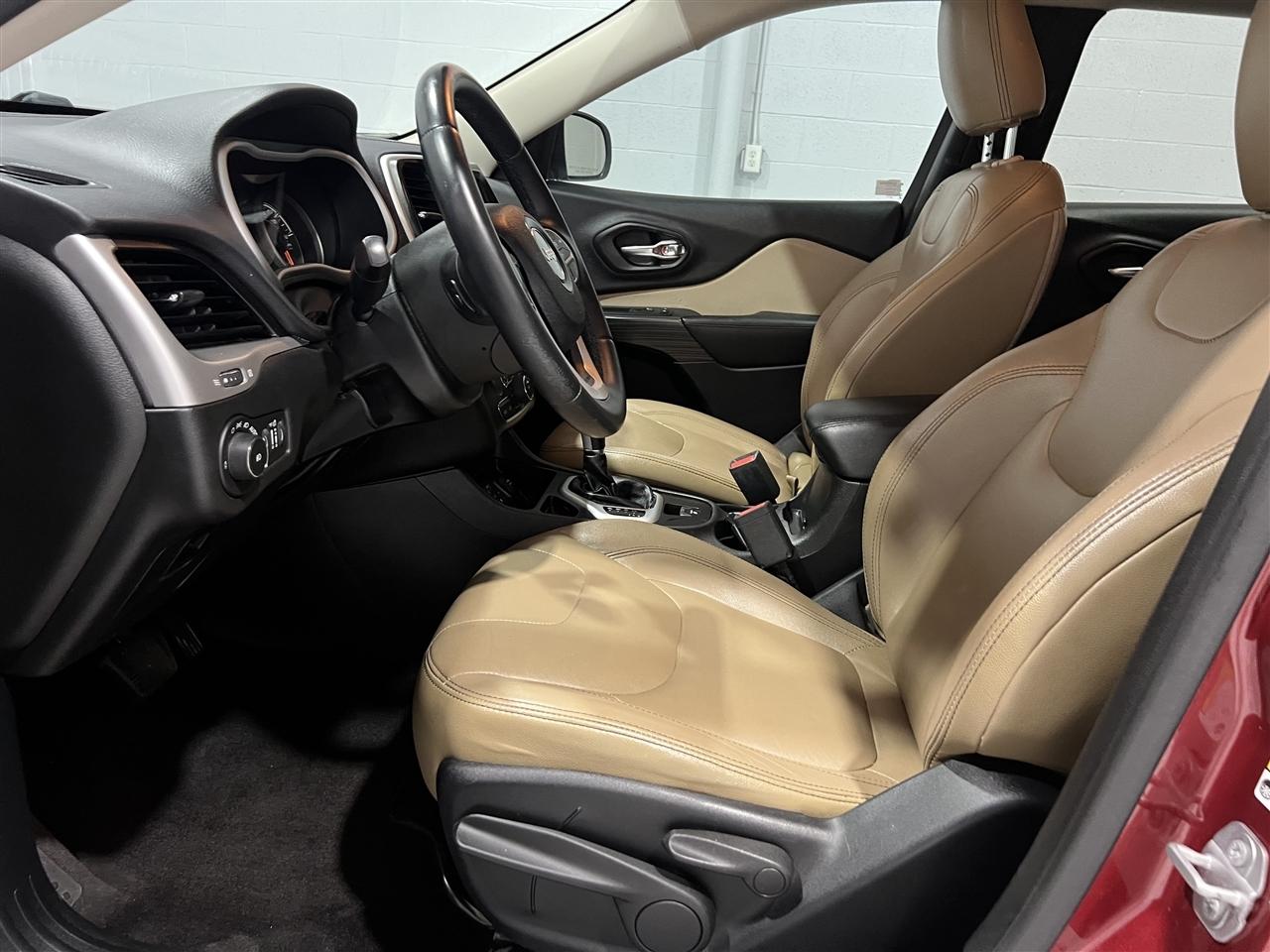 Jeep Cherokee Latitude FWD 2017