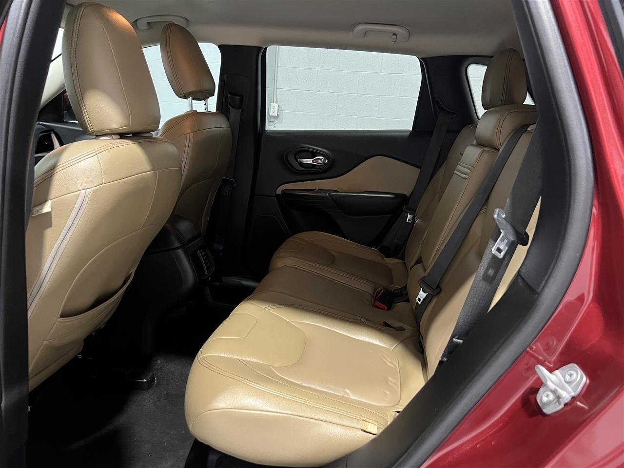 Jeep Cherokee Latitude FWD 2017