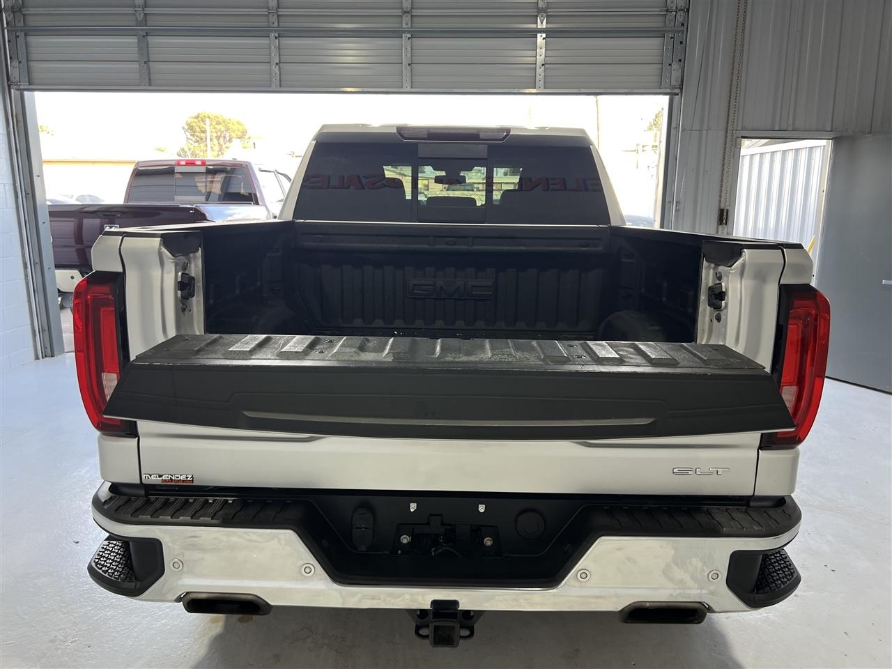 GMC Sierra 1500 SLT Crew Cab Long Box 4WD 2019