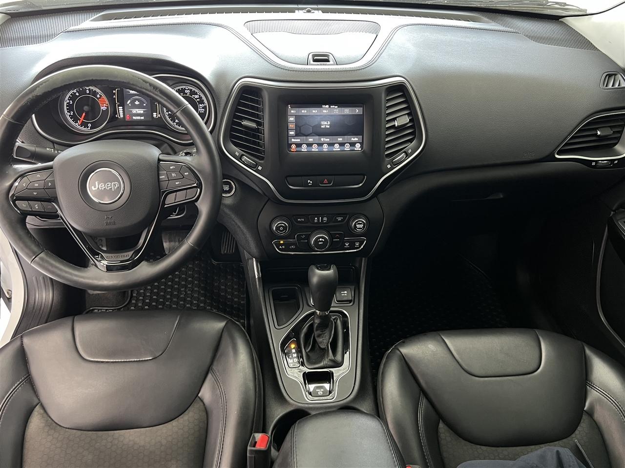 Jeep Cherokee Latitude Plus FWD 2019