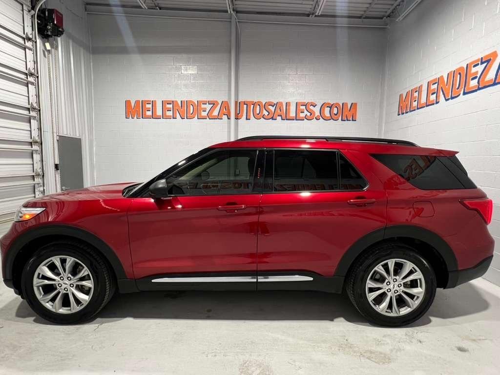 Ford Explorer XLT AWD 2021