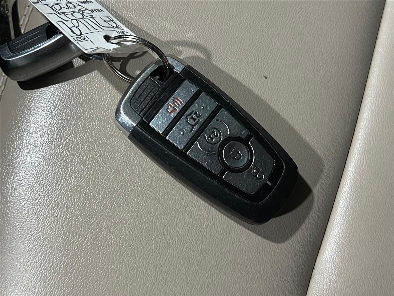 Ford Explorer XLT AWD 2021