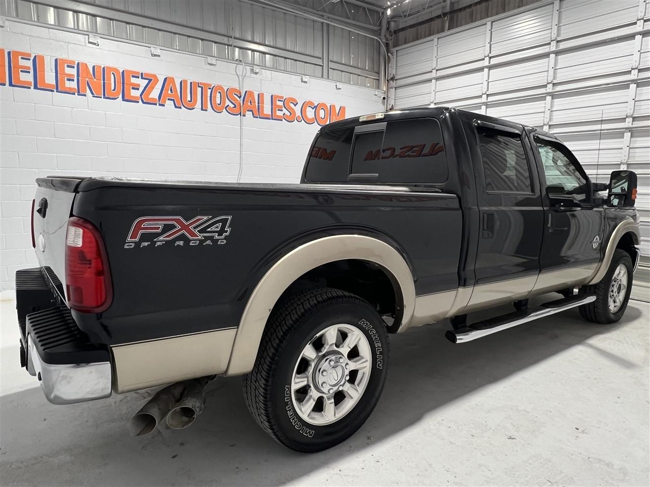 Ford F-250 SD XL Crew Cab 4WD 2012