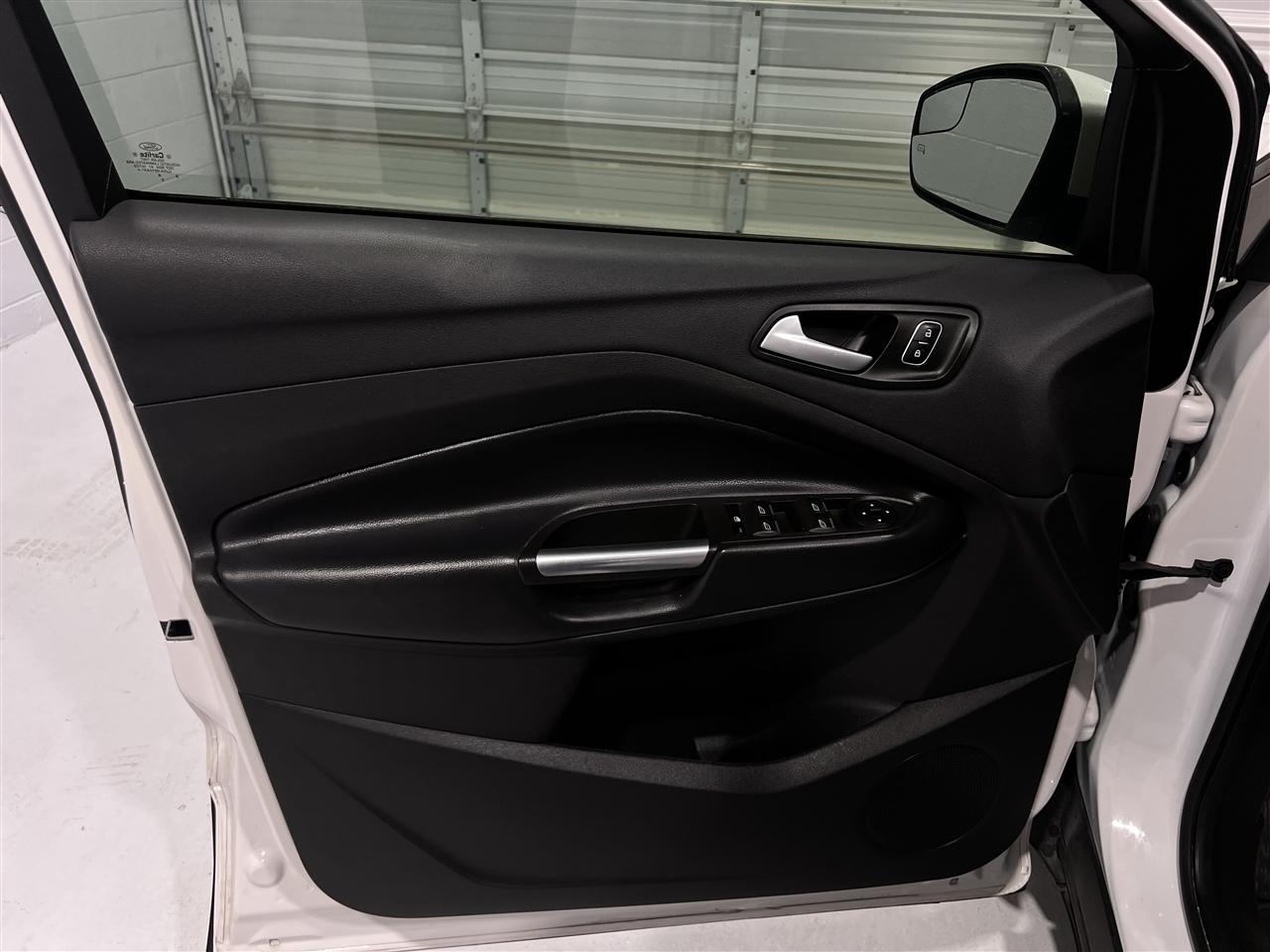 Ford Escape SEL FWD 2019