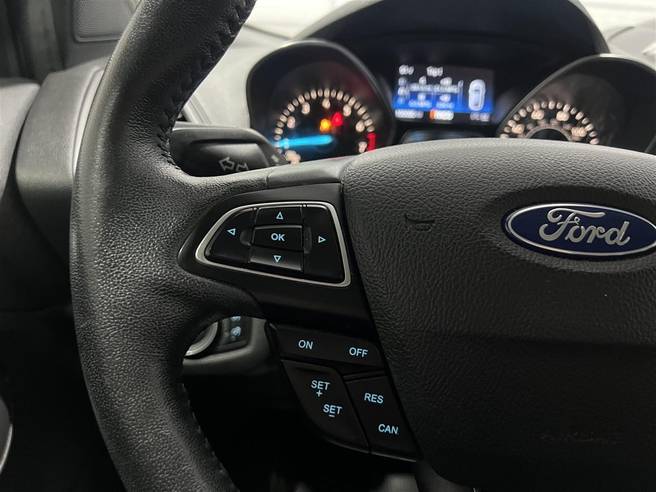 Ford Escape SEL FWD 2019