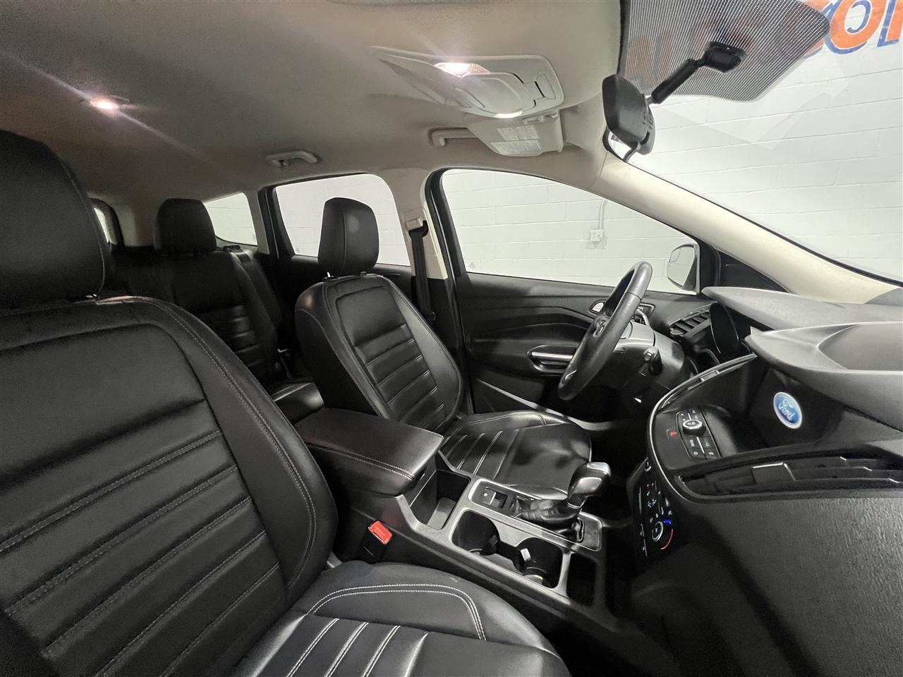 Ford Escape SEL FWD 2019