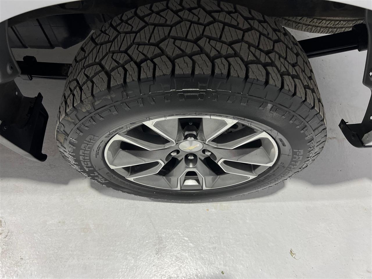 Chevrolet Silverado 1500 LT Crew Cab 2WD 2021