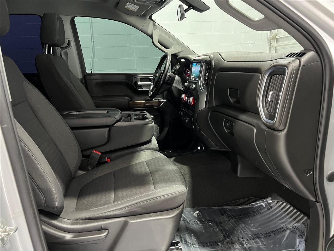 Chevrolet Silverado 1500 LT Crew Cab 2WD 2021