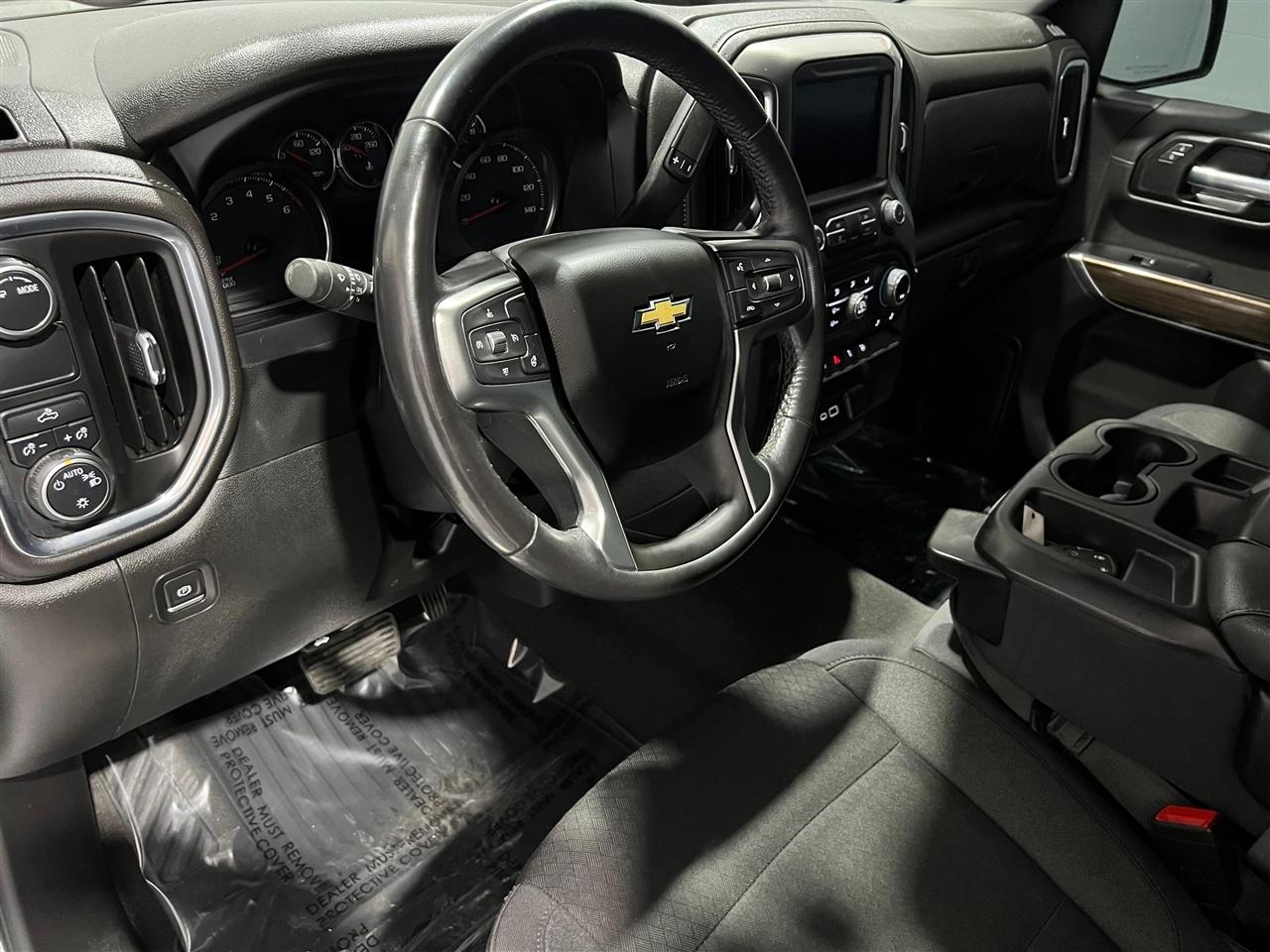 Chevrolet Silverado 1500 LT Crew Cab 2WD 2021