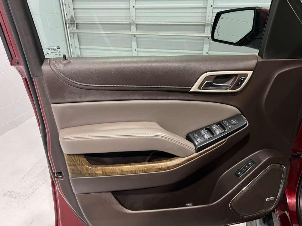 GMC Yukon Denali 4WD 2018