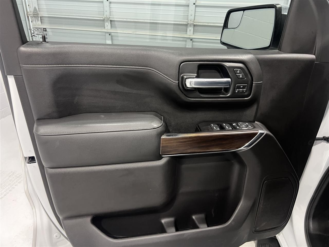 GMC Sierra 1500 SLT Crew Cab Long Box 2WD 2020