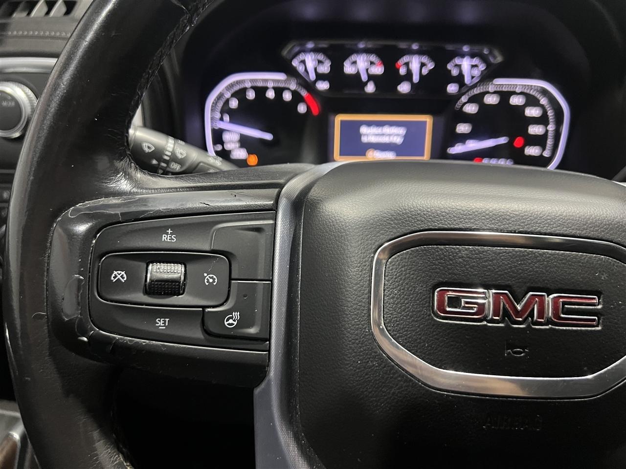 GMC Sierra 1500 SLT Crew Cab Long Box 2WD 2020