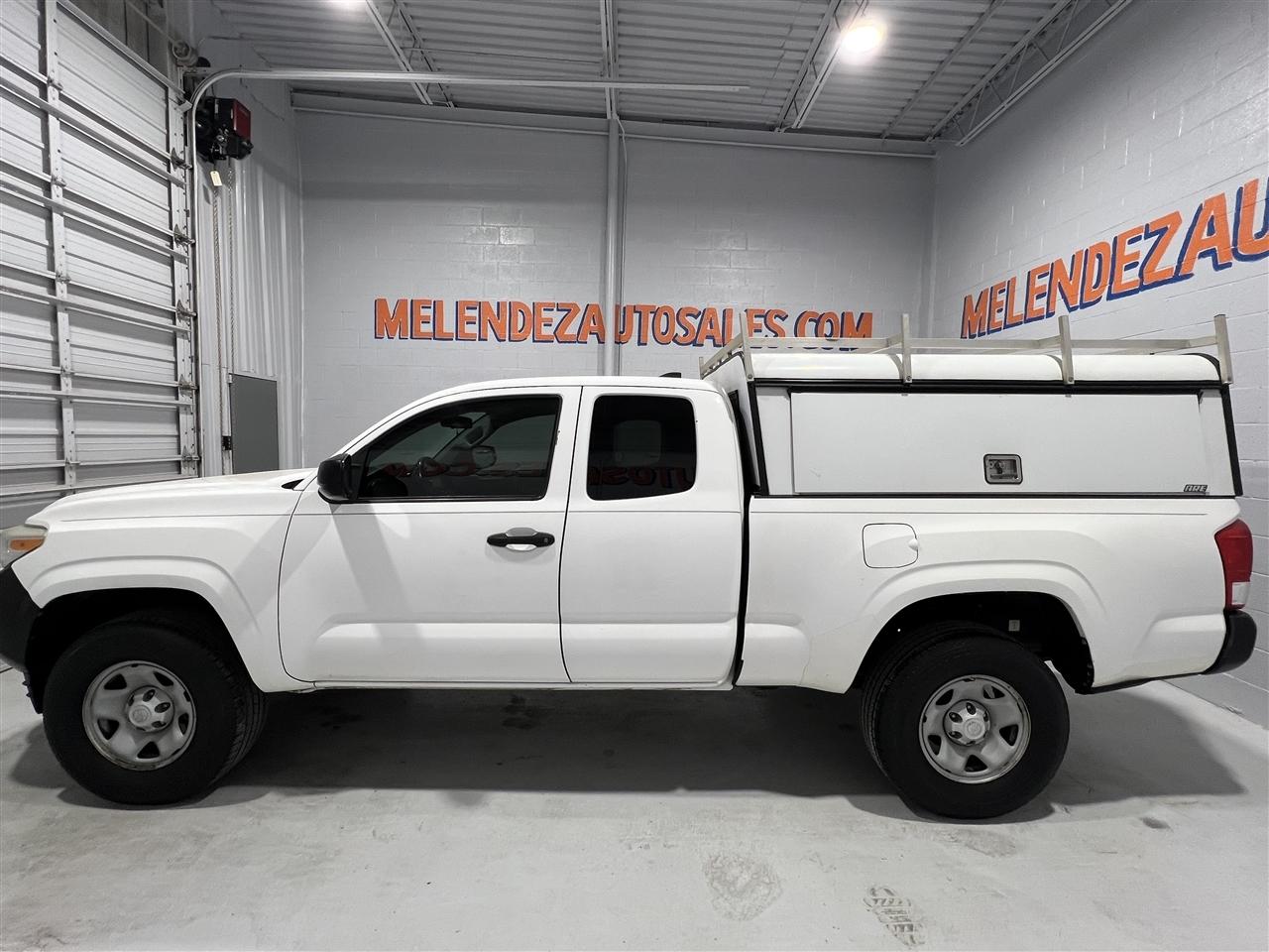 Toyota Tacoma SR5 Access Cab I4 6AT 2WD 2016