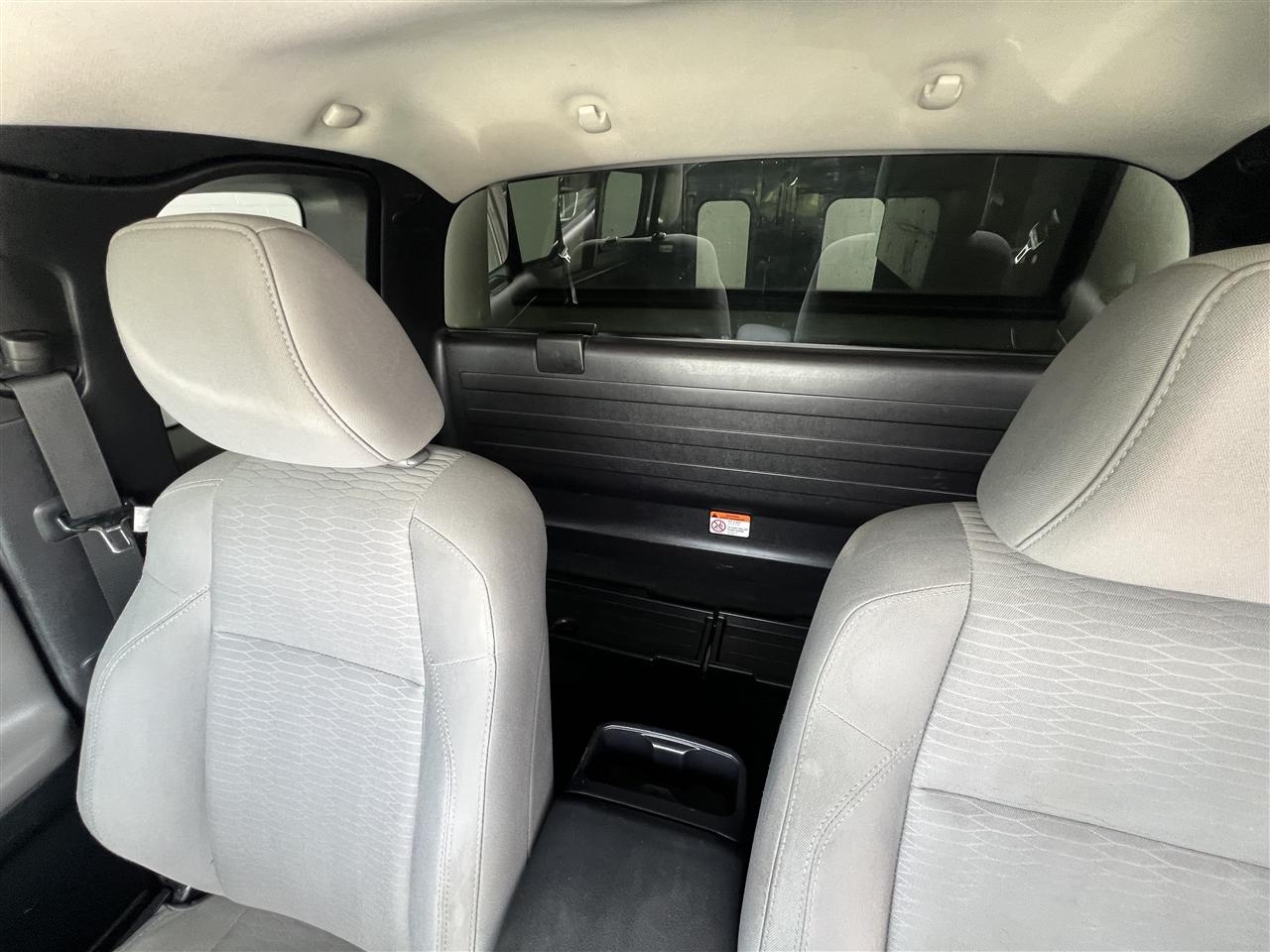 Toyota Tacoma SR5 Access Cab I4 6AT 2WD 2016