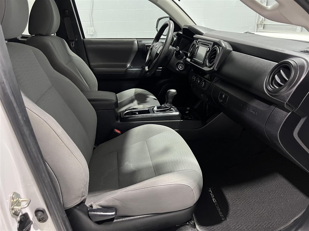 Toyota Tacoma SR5 Access Cab I4 6AT 2WD 2016