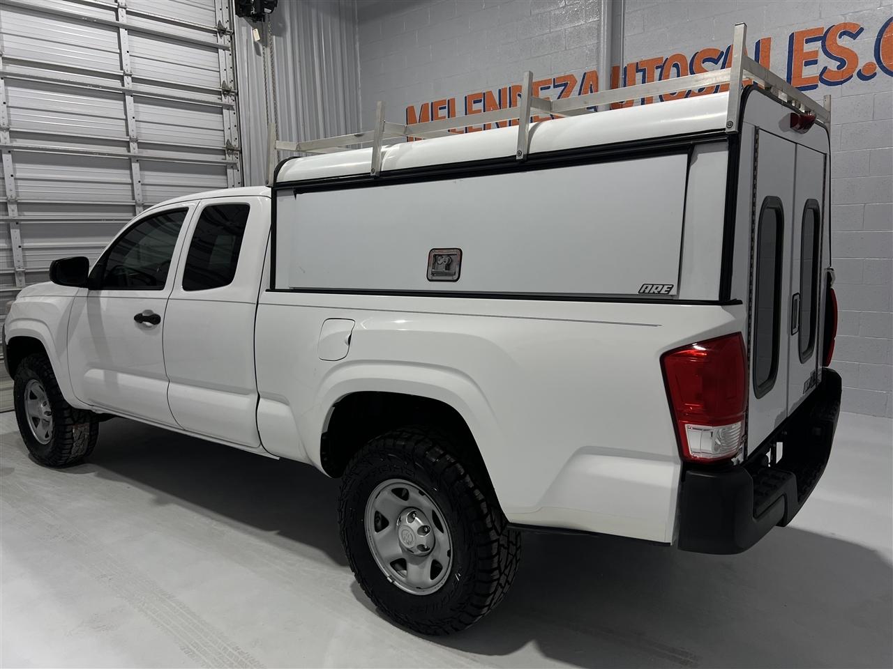 Toyota Tacoma SR5 Access Cab I4 6AT 2WD 2016