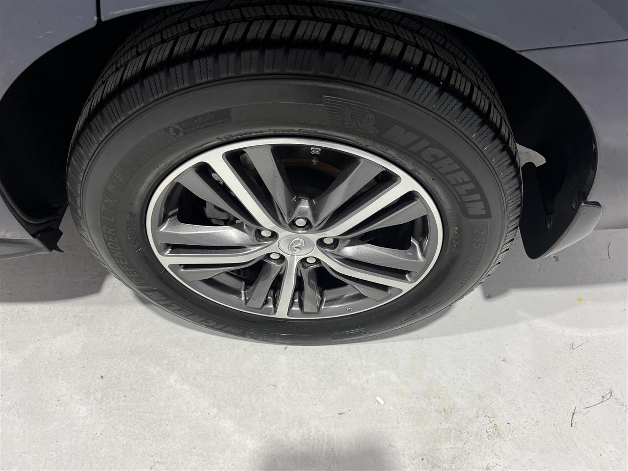 Infiniti QX60 PURE 2019