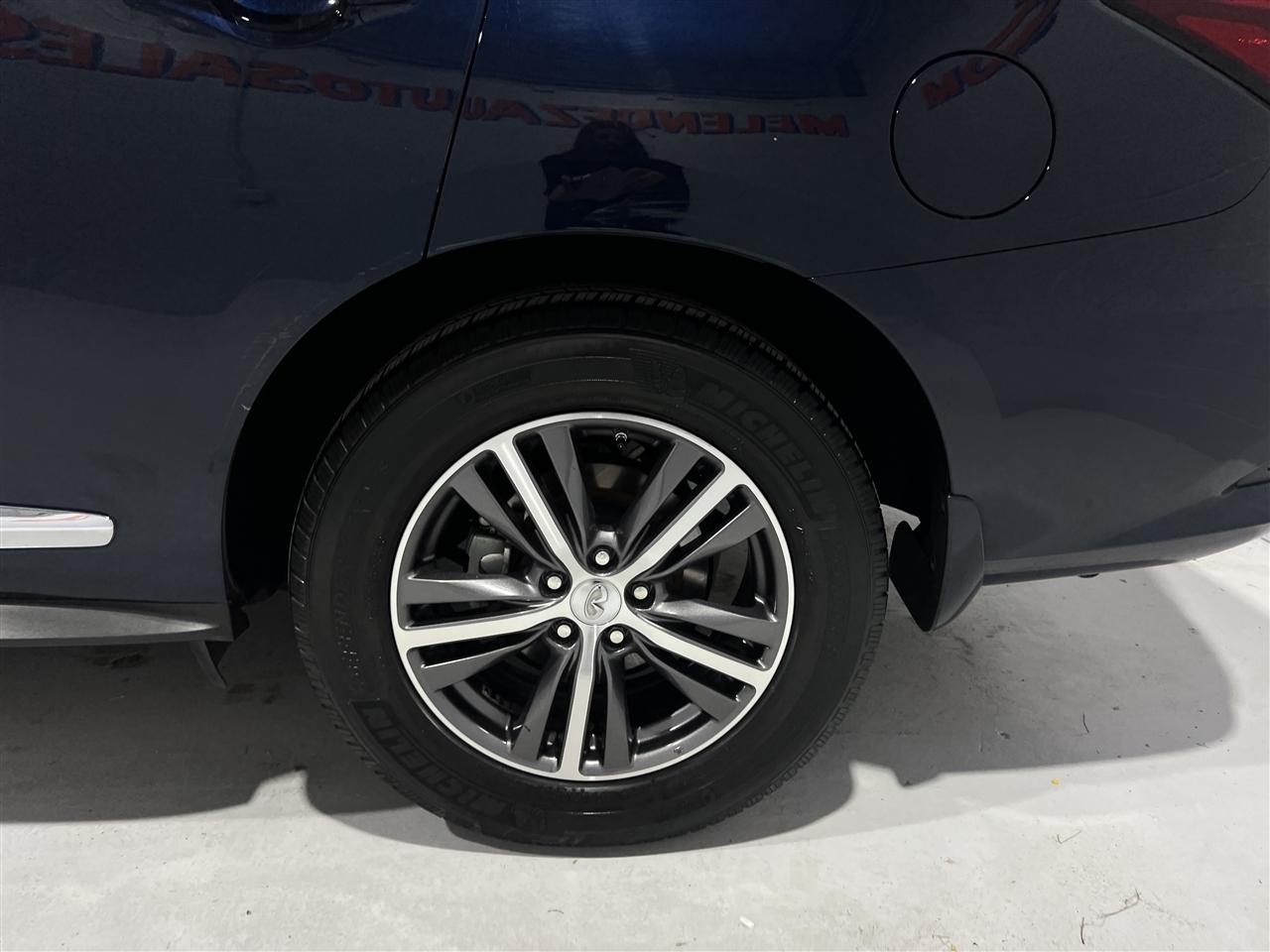 Infiniti QX60 PURE 2019