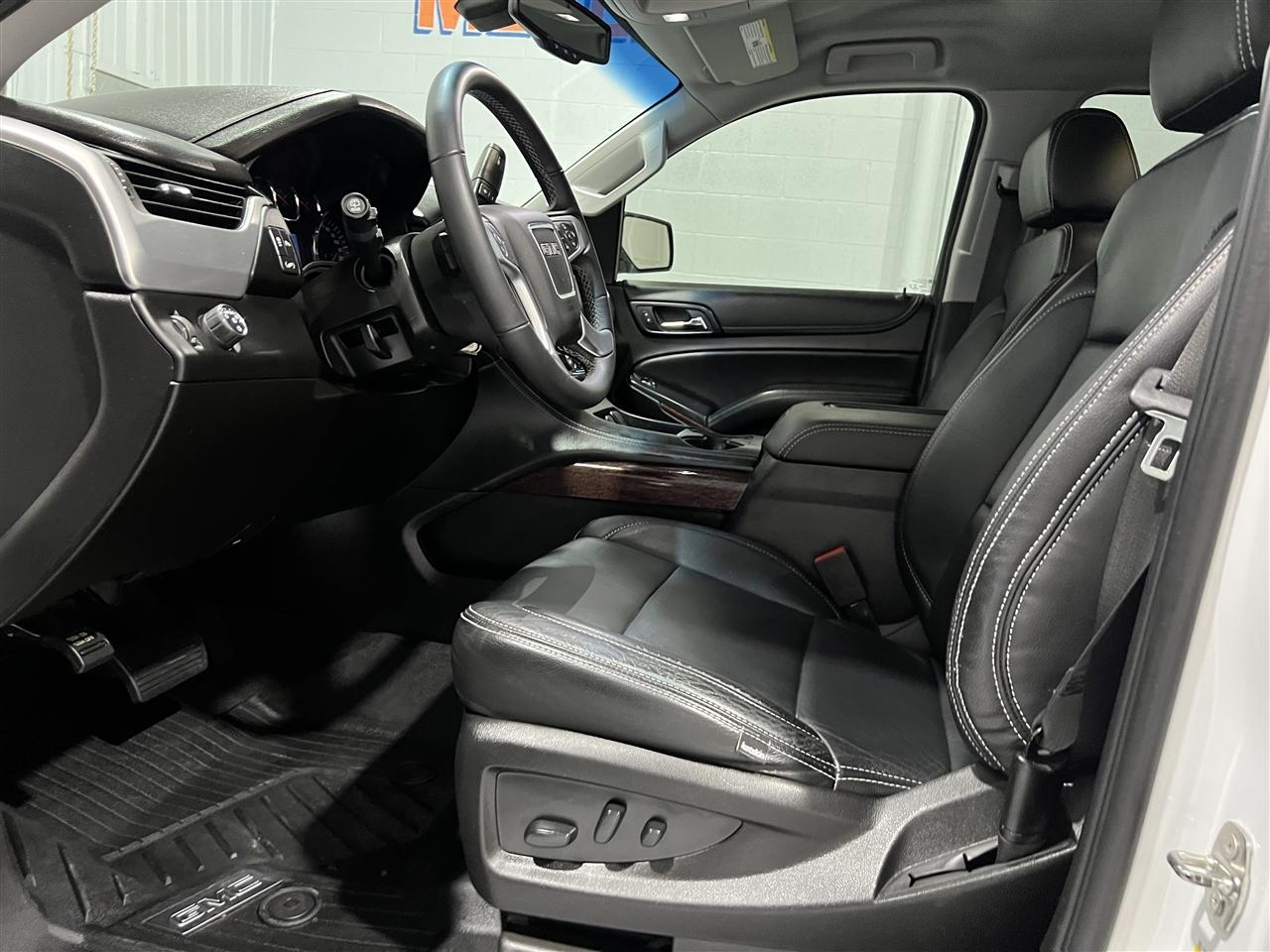 GMC Yukon XL SLE 2WD 2018