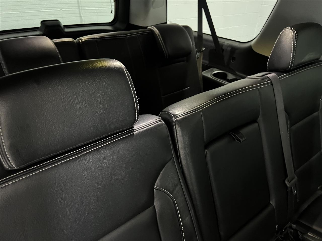 GMC Yukon XL SLE 2WD 2018