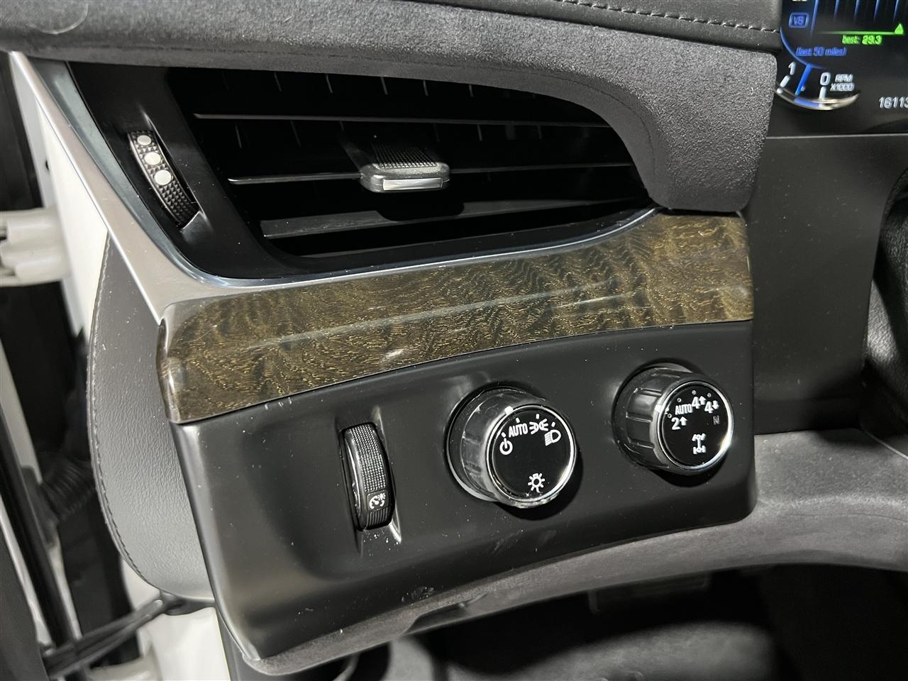 Cadillac Escalade Platinum 4WD 2018