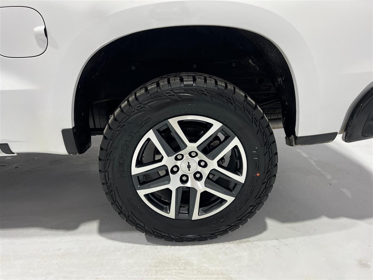 Chevrolet Silverado 1500 LT Trail Boss Crew Cab 4WD 2019