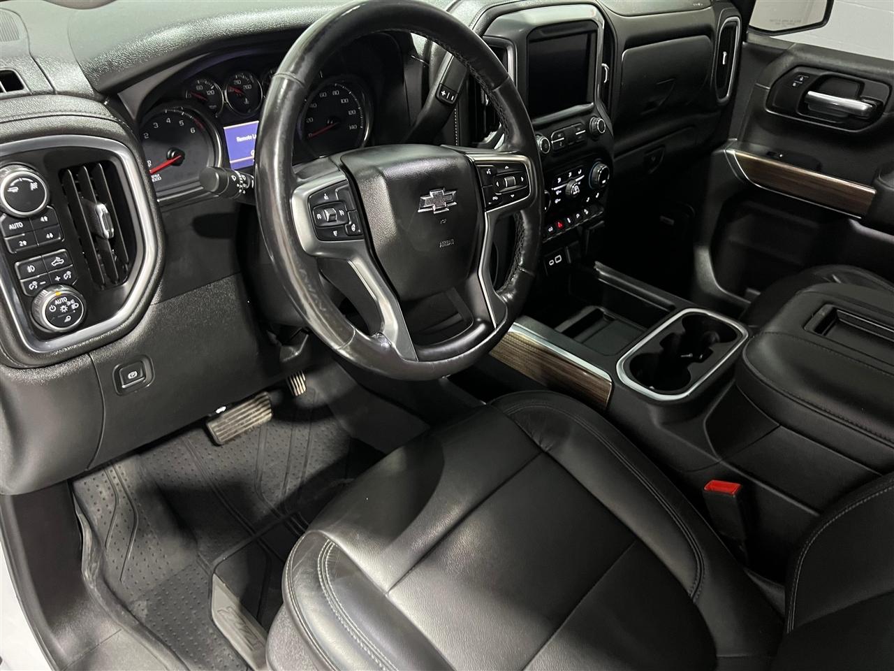 Chevrolet Silverado 1500 LT Trail Boss Crew Cab 4WD 2019