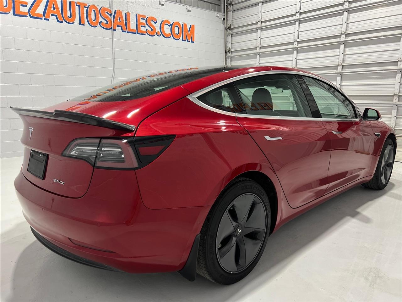Tesla Model 3 Standard Range Plus 2020