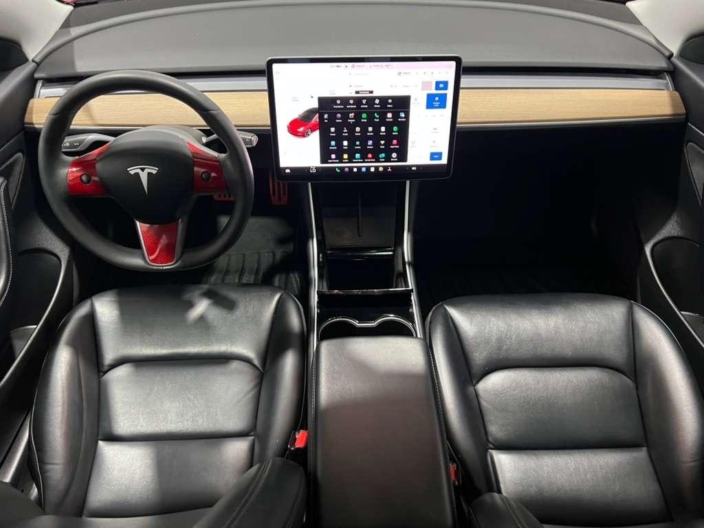 Tesla Model 3 Standard Range Plus 2020