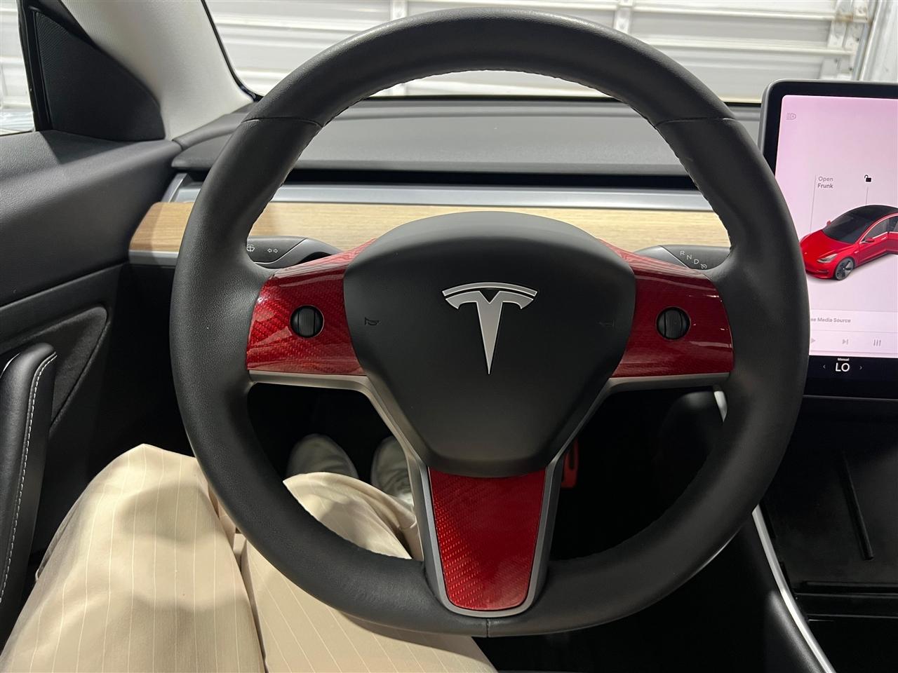 Tesla Model 3 Standard Range Plus 2020