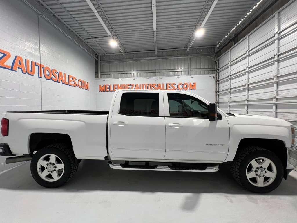 Chevrolet Silverado 2500HD LT Crew Cab 4WD 2016