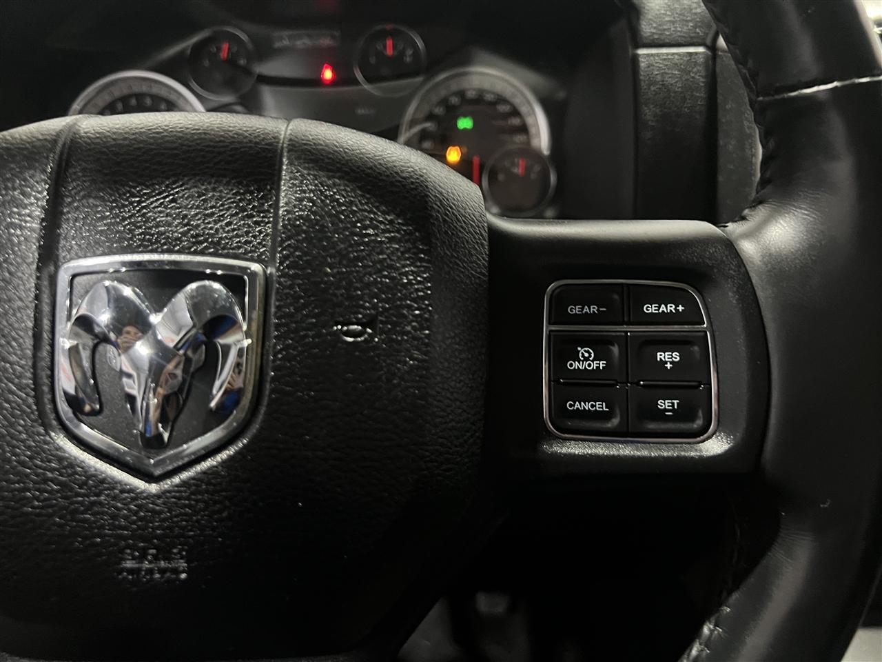 RAM 1500 Sport Crew Cab SWB 4WD 2018