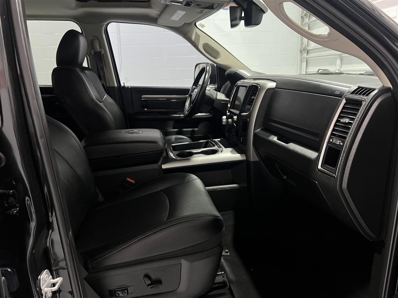 RAM 1500 Sport Crew Cab SWB 4WD 2018